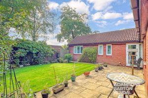 Photo 21- click for photo gallery